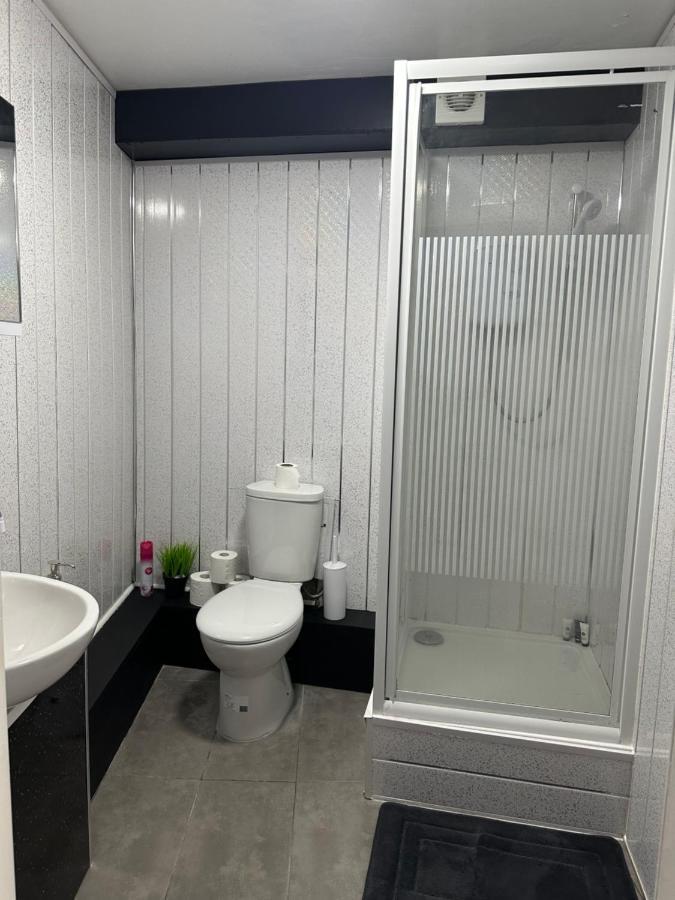 Modern Studio Close To Leeds City Centre Exteriör bild